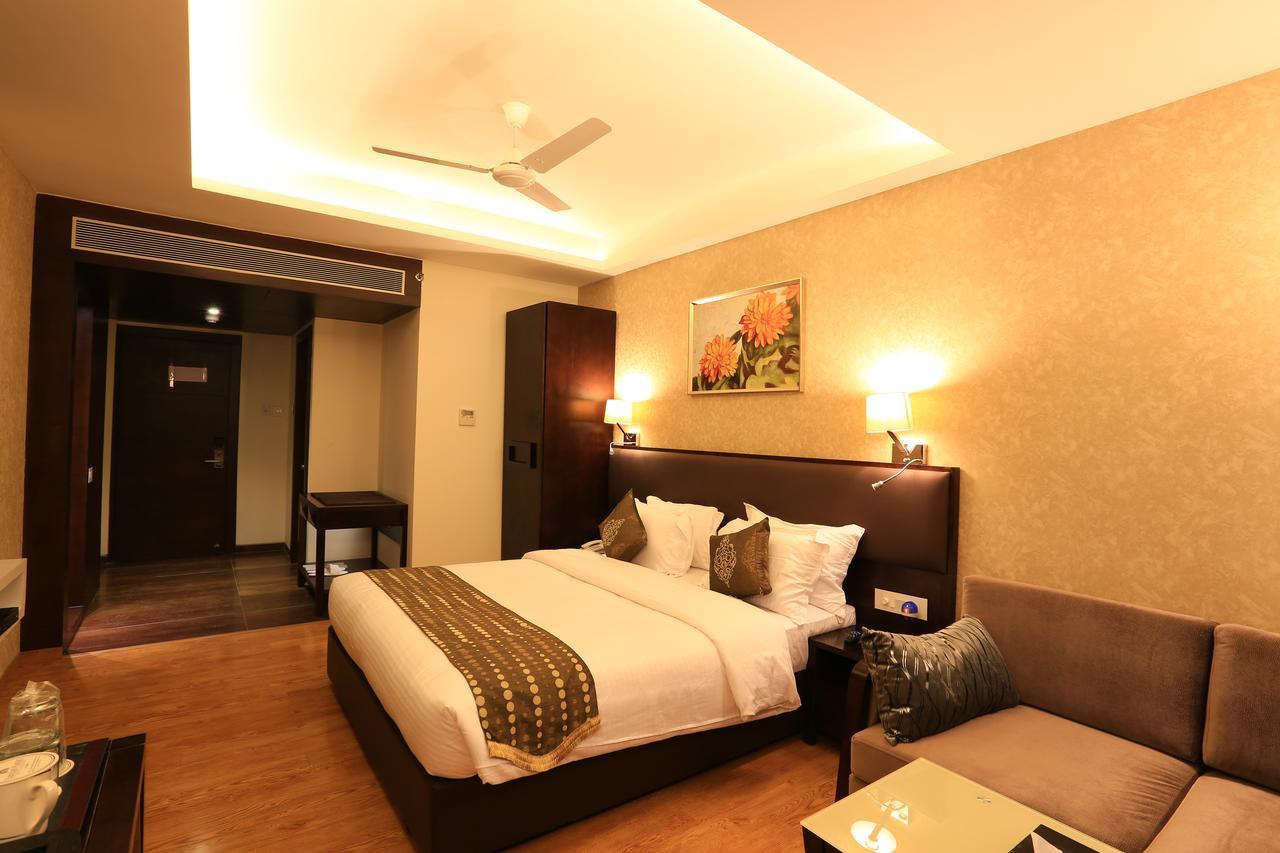 Nandan Kanan Hotel & Resort Sipra Exterior foto