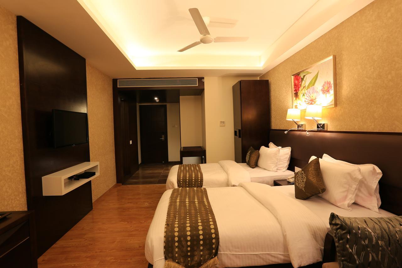 Nandan Kanan Hotel & Resort Sipra Exterior foto